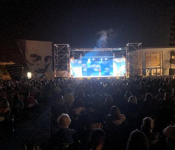 19082020 pubblico allo spettacolo di Biagio Izzo