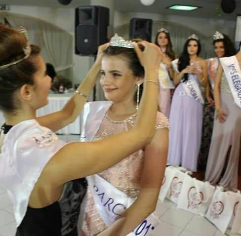 corona e luci per miss parco del cilento