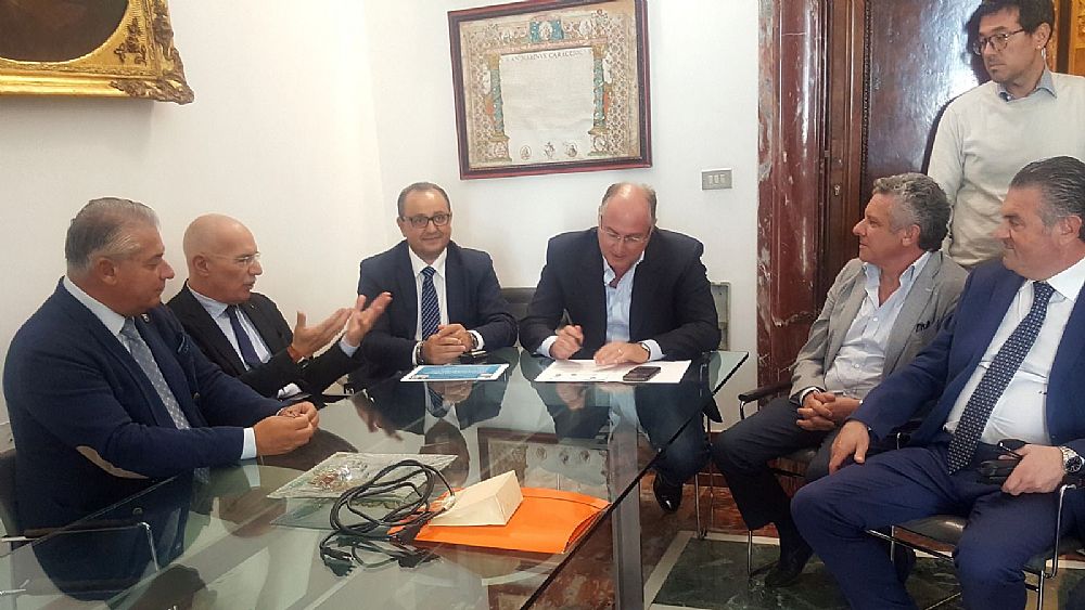 19102019 Firma protocollo Cemec 4