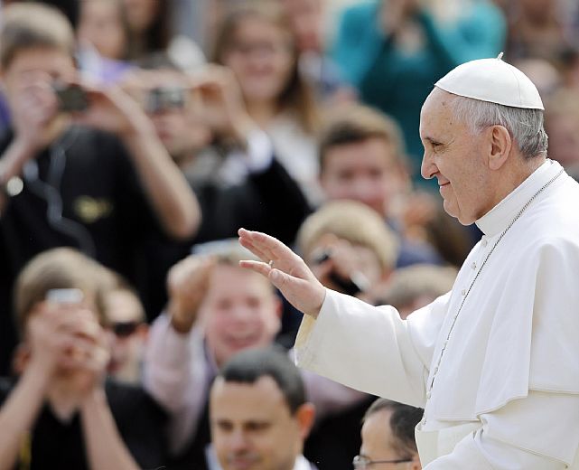 19112013 papa francesco