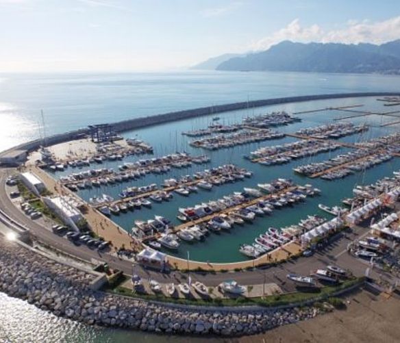 19122016 porto marina d arechi