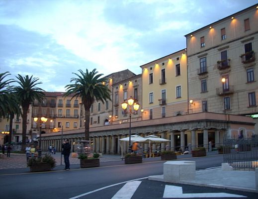 20012014 piazza a vallo