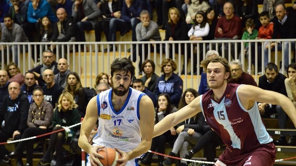 20012017 basket agropoli partita