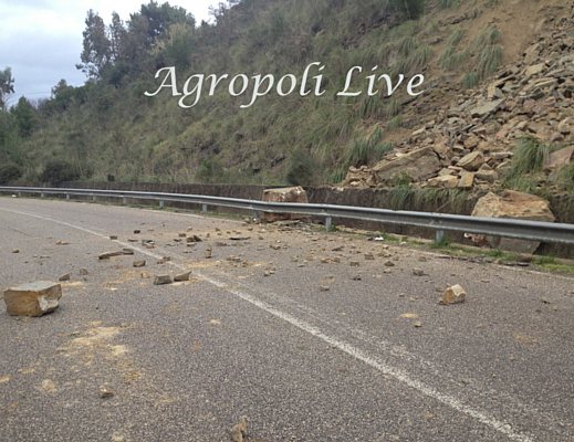 20022013 frana svincolo agropoli nord