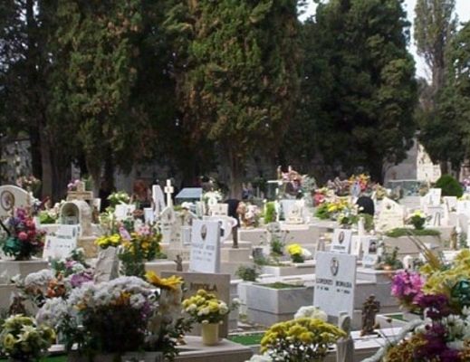 20022014 cimitero