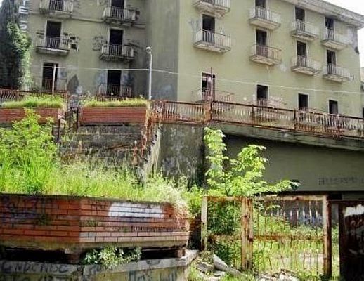 20022016 ex hotel due torri