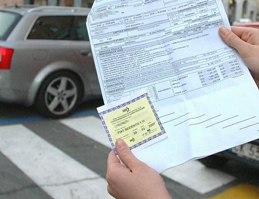 20032013 guida senza assicurazione
