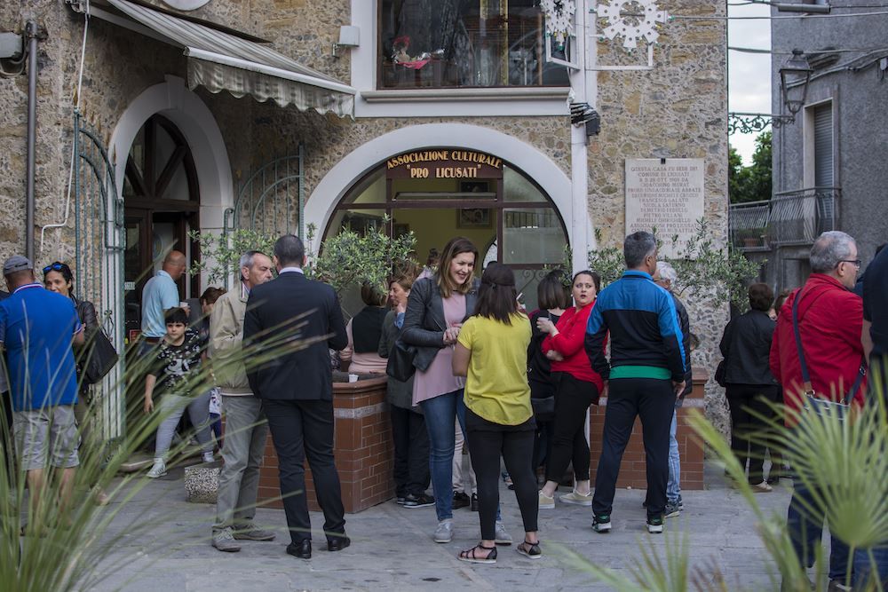 apre biblioteca comunale camerota