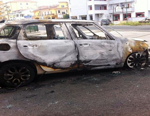 20062015 incendio auto