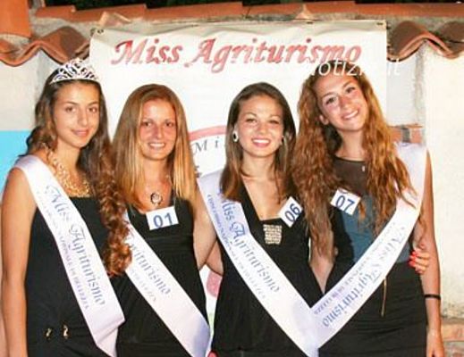 20072013 miss agriturismo 2012 e le tre finaliste