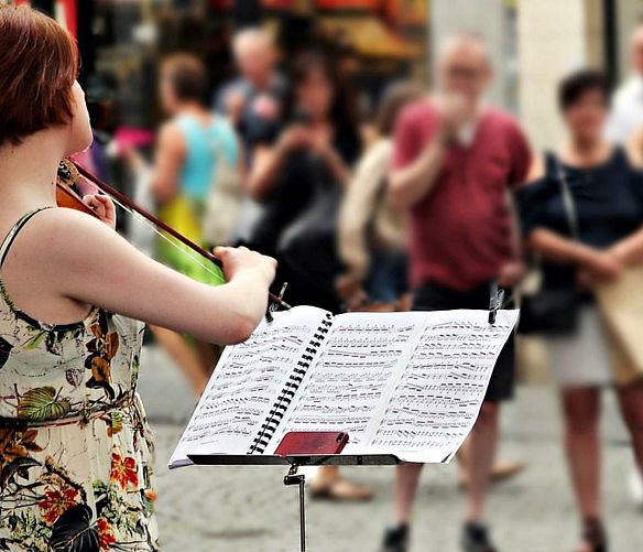 20082019 street music