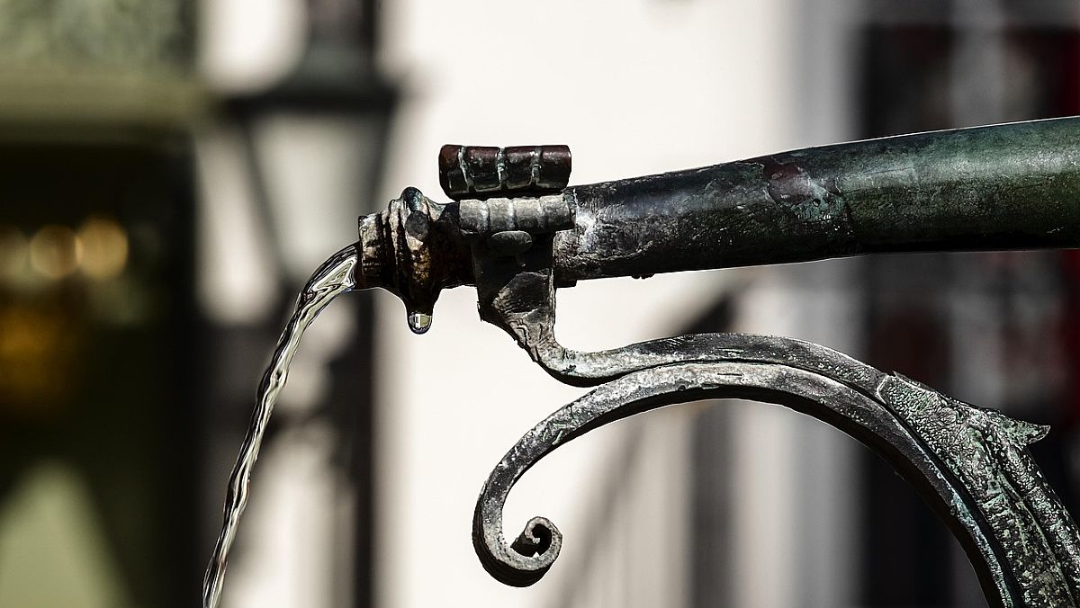 20082025 fontana acqua 20082025 fontana acqua