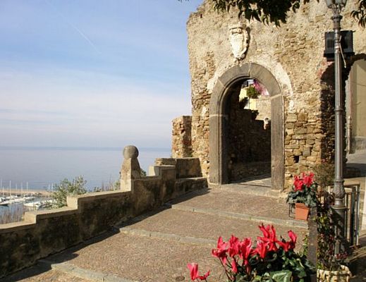 20102014 arco agropoli vecchio