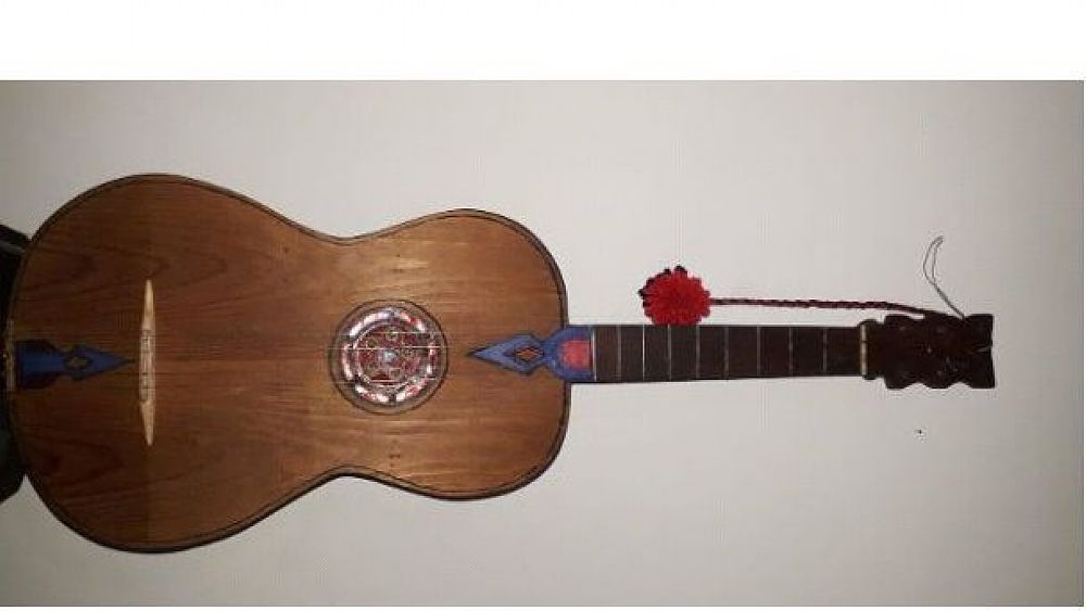 20102021 chitarra battente 20102021 chitarra battente