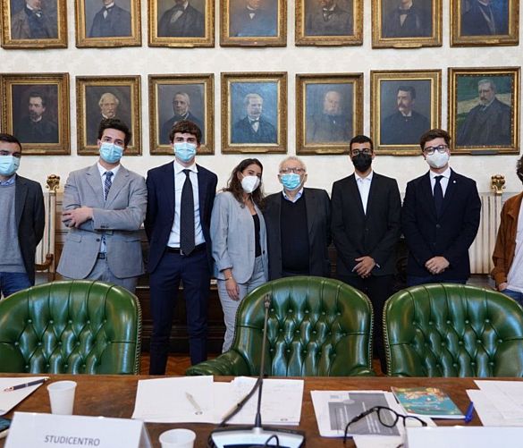 Emilio-La-Greca-Romano foto - 20102021 ministro bianchi incontra forum studenti