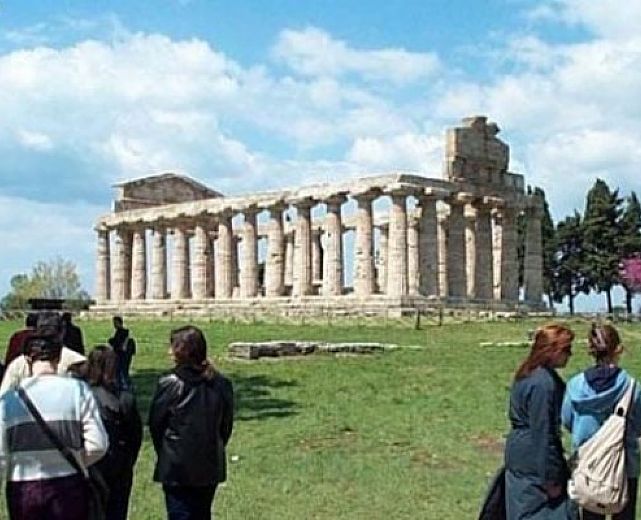 20112013 turisti a paestum