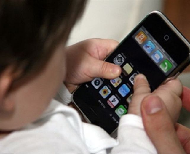 20112015 stress smartphone bambini