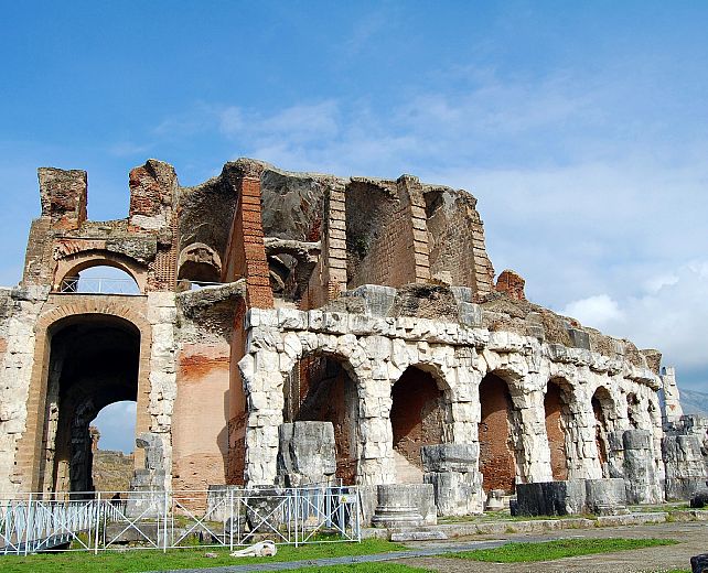 20122013 Amphitheatre of Santa Maria Capua Vetere