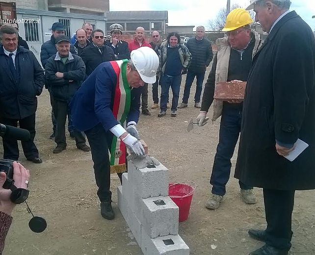 21022015 piscina comunale capaccio