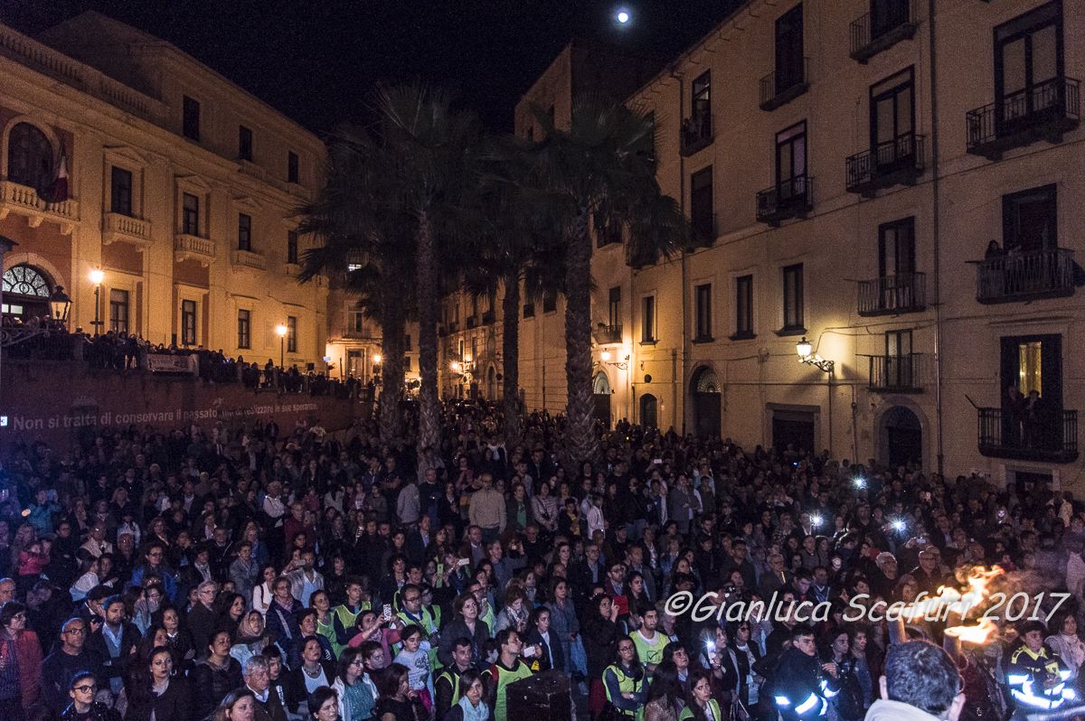 spettacolo della via crucis