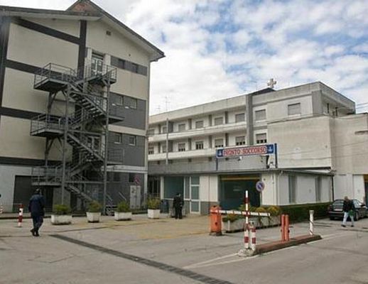 21042015 ospedale di polla