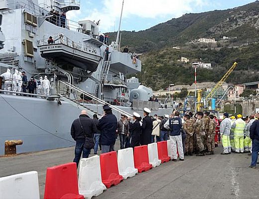 21042015 sbarco migranti