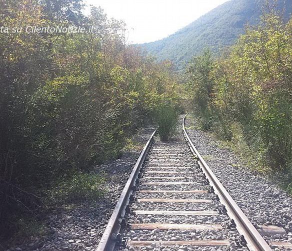 21042017 ferrovia binari sicignano lagonegro