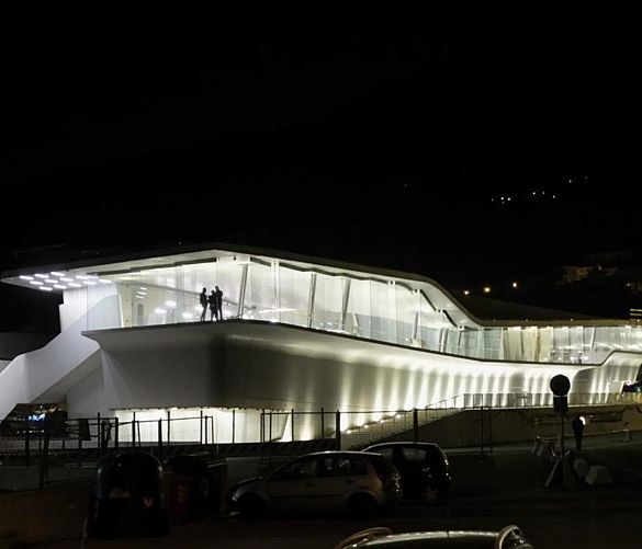 21052016 stazione marittima zaha hadid notte