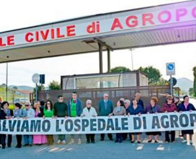 21062013 salviamo l ospedale di agropoli