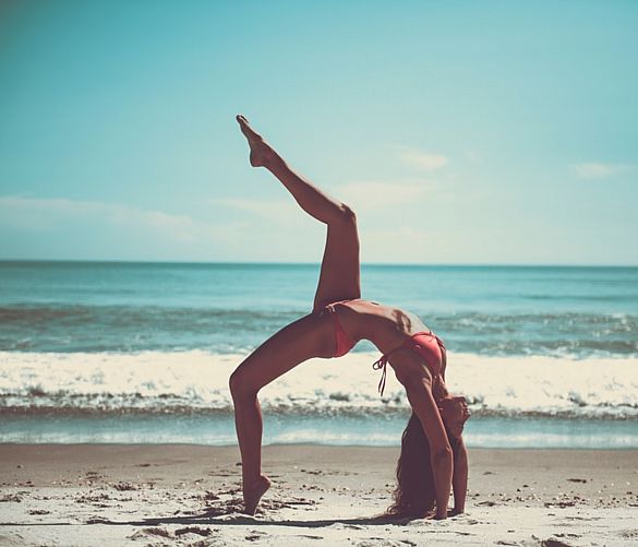 21072018 yoga a mare