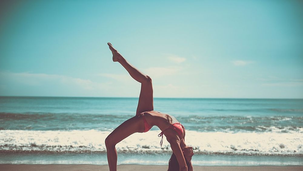 21072018 yoga a mare