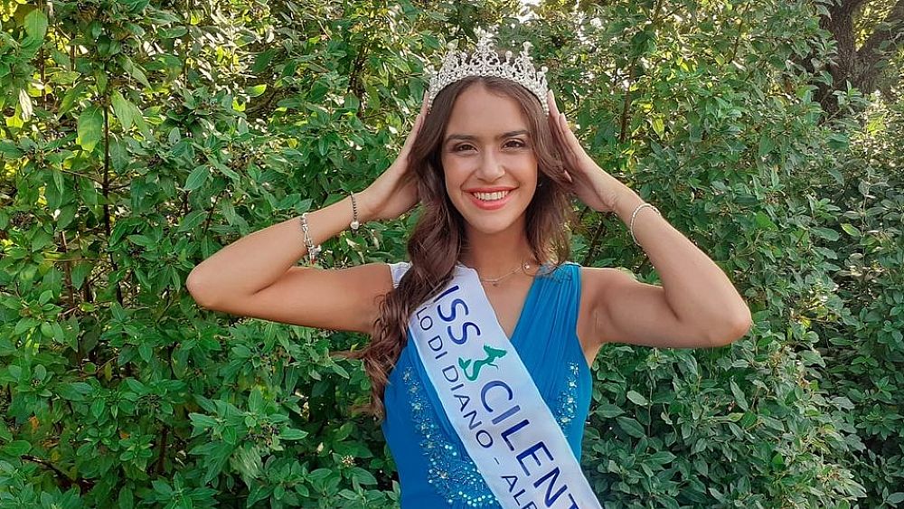 21092020 claudia torchia miss 21092020 claudia torchia miss