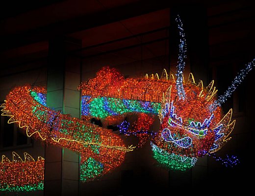 21112012 drago luci d artista salerno