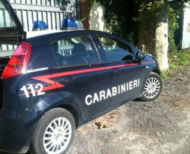 21122013 carabinieri auto pontecagnano