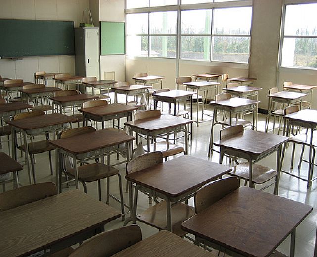 22012014 banchi scuola