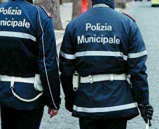 22012015 vigili urbani