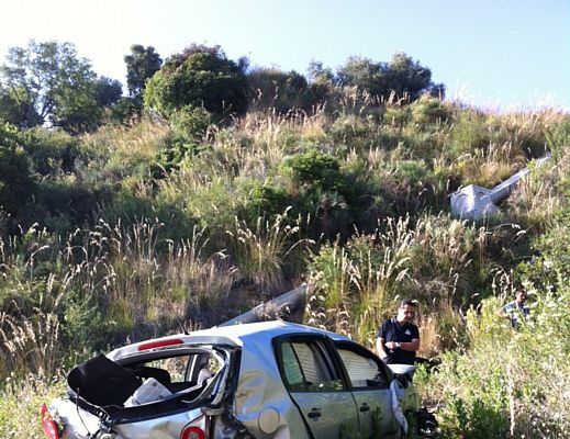 22062013 auto nel dirupo santa marina