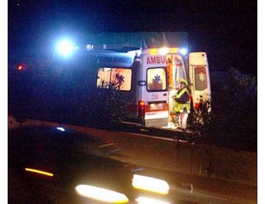 22062014 ambulanza notte