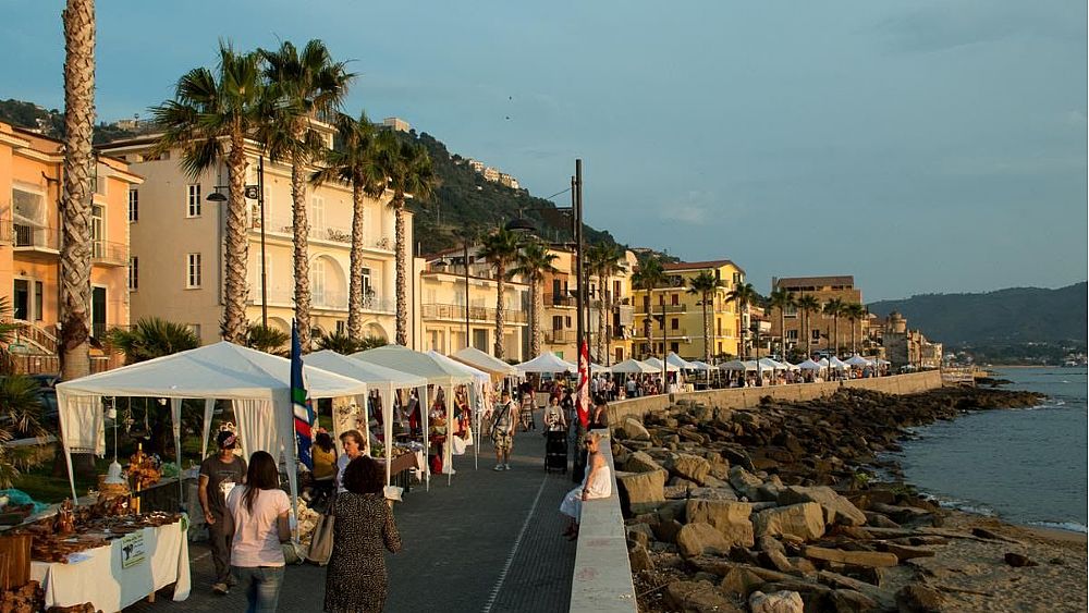 22062017 mercatini estivi castellabate