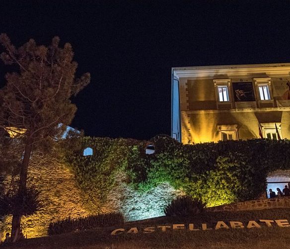 22112019 Castello dellAbate Castellabate centro storico