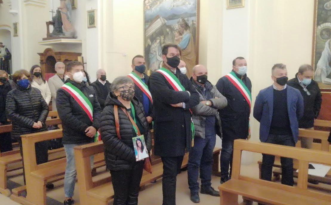 sindaco di scario in chiesa