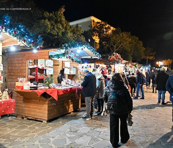 22112024 mercatini di natale castellabate