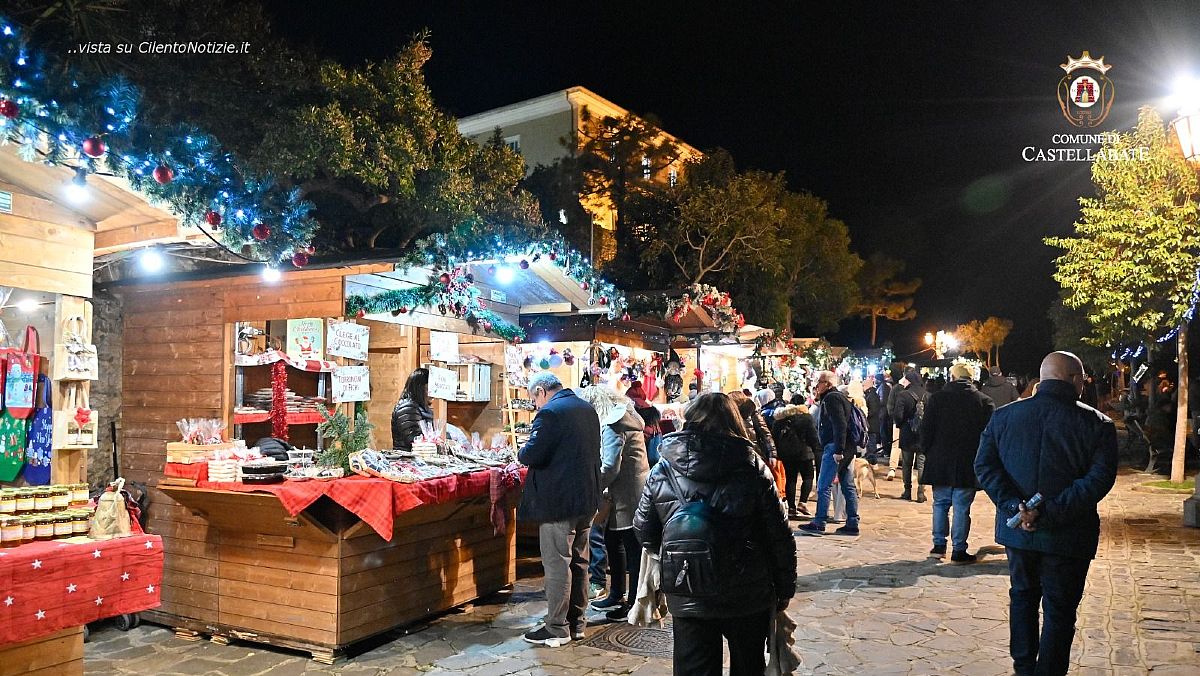 22112024 mercatini di natale castellabate 22112024 mercatini di natale castellabate