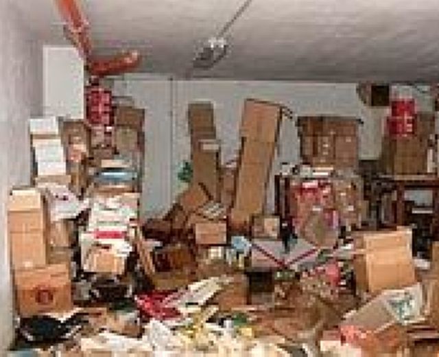 23012014 distrutti testi storici 23012014 distrutti testi storici