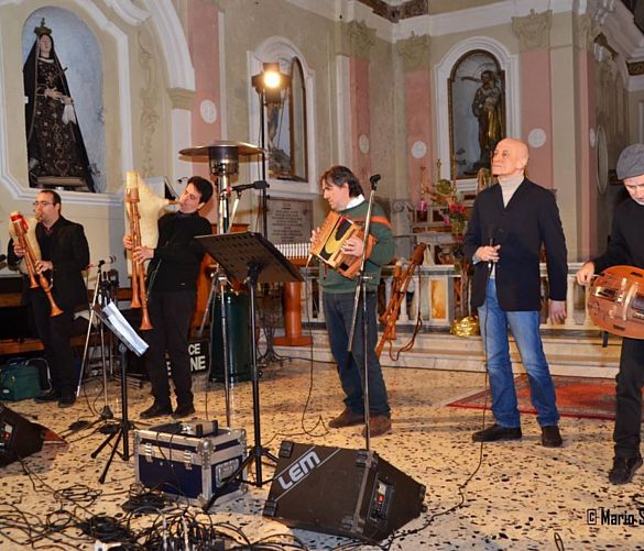23012017 peppe servillo e zampognari