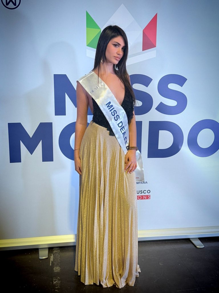 foto angela pino miss