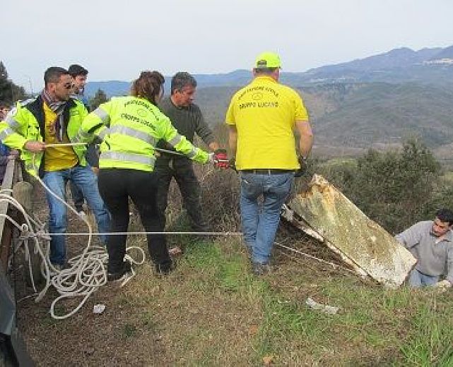 23032015 giornata ecologica santa marina