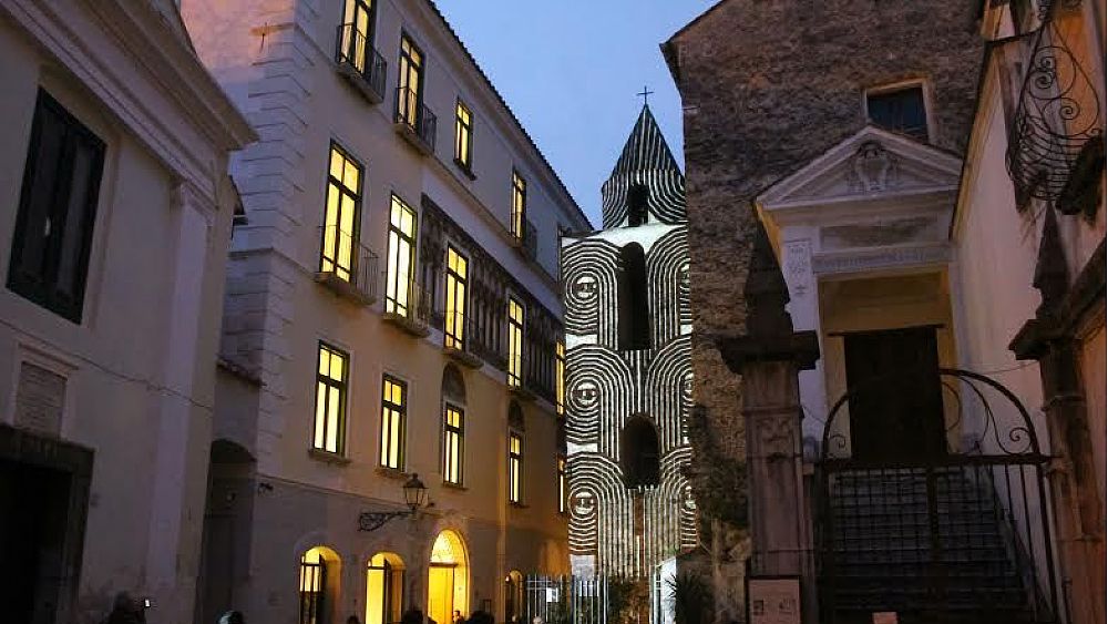 23032016 corte salerno luci