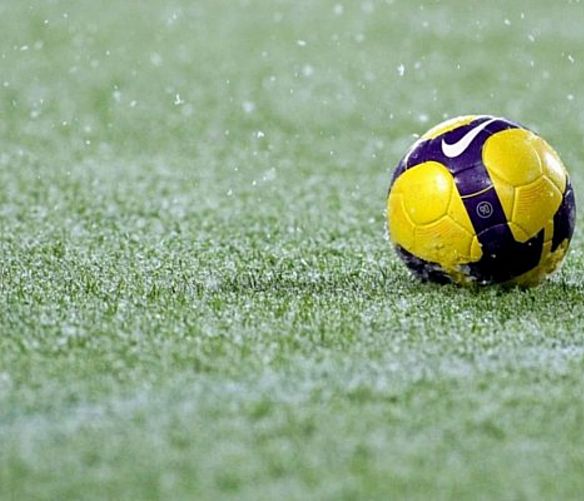23032018 calcio pallone erba