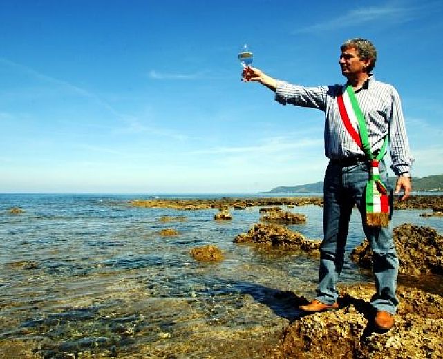 23042015 fondazione vassallo